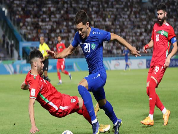 Soi kèo bóng đá hôm nay giữa Iraq vs Oman, 22h45 ngày 6/1